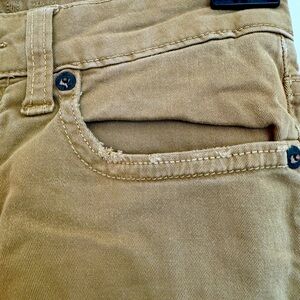 American Eagle ochre/khaki colored jeans size 26x28